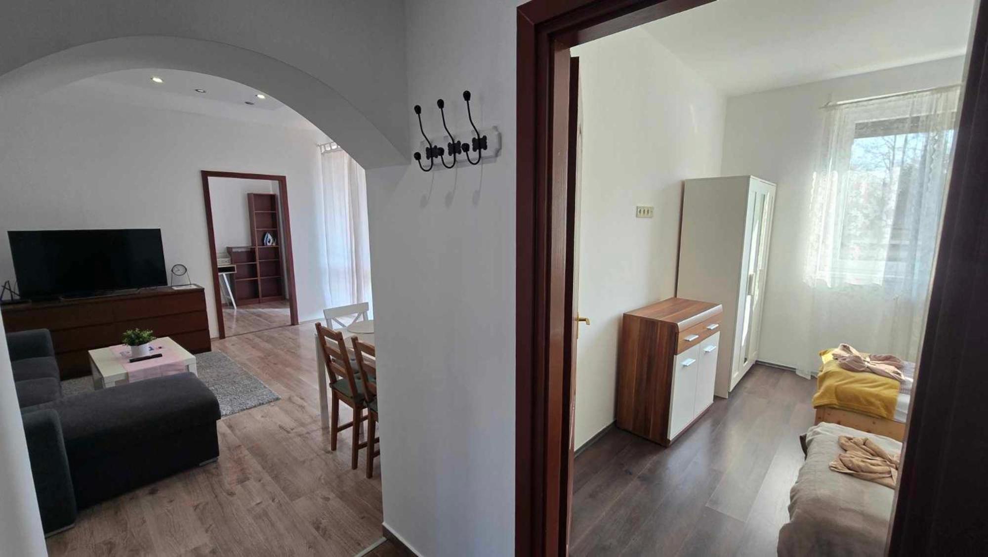 Aqua Apartman Tiszaújváros Exterior foto